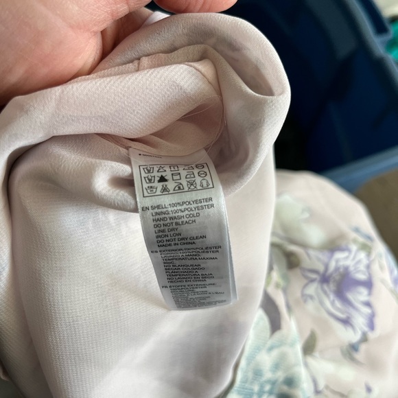 Light pink with floral detail dress size M - Picture 3 of 6